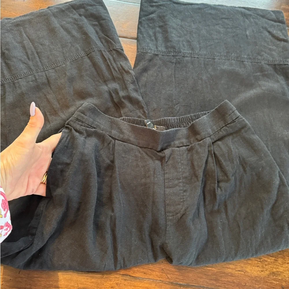 Banana Republic Wide Leg Cropped Elegant Black Pants- Size XS
